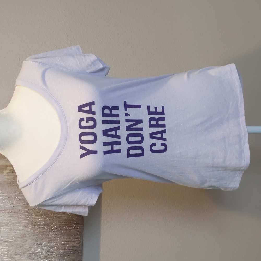 Jasmine & Ginger Yoga Hair Don't Care T-shirt